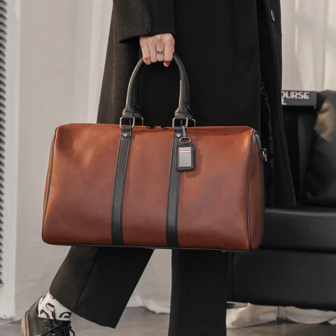 Sac de voyage de luxe cabine week-end en cuir homme.