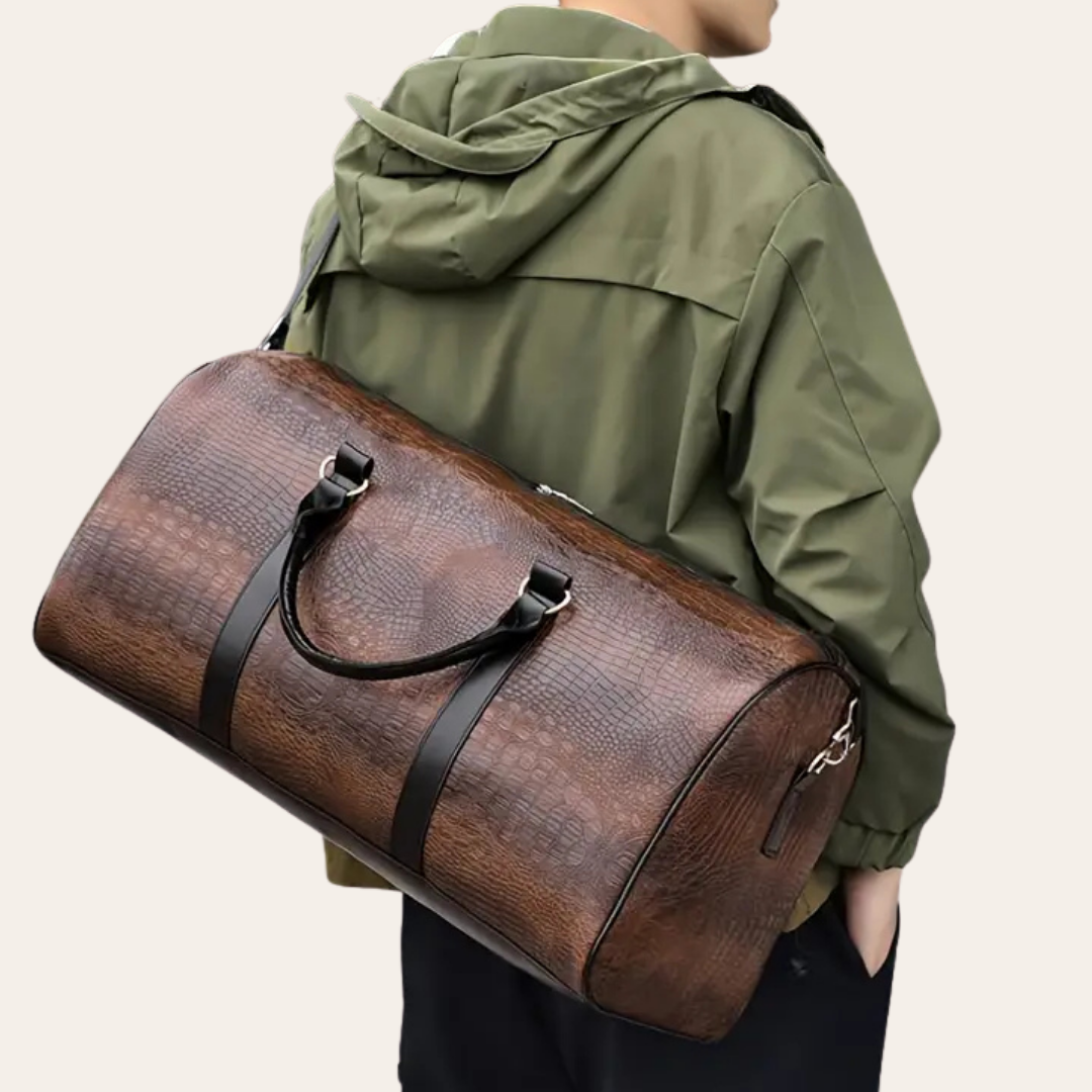 Sac de voyage en cuir cabine week-end homme.