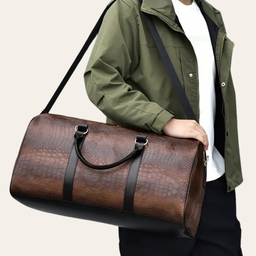 Sac de voyage en cuir cabine week-end homme.