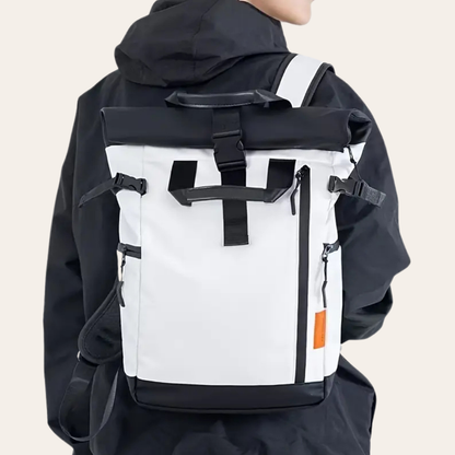 sac à dos cabine pour homme en voyage